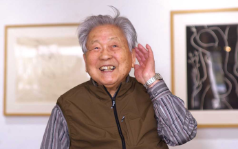 【市民インタビュー更新】半世紀の記憶を絵にしたためて